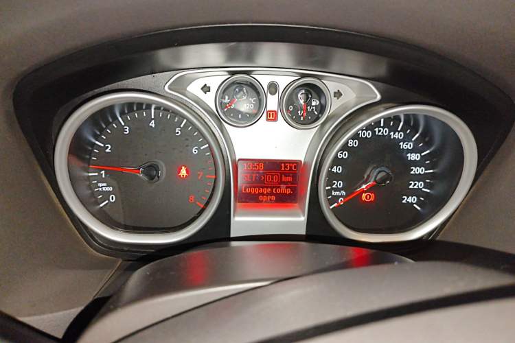 Used Ford Focus 2013 Hatchback Classic 1.8L Manual Fashion Edition Instrument Cluster
