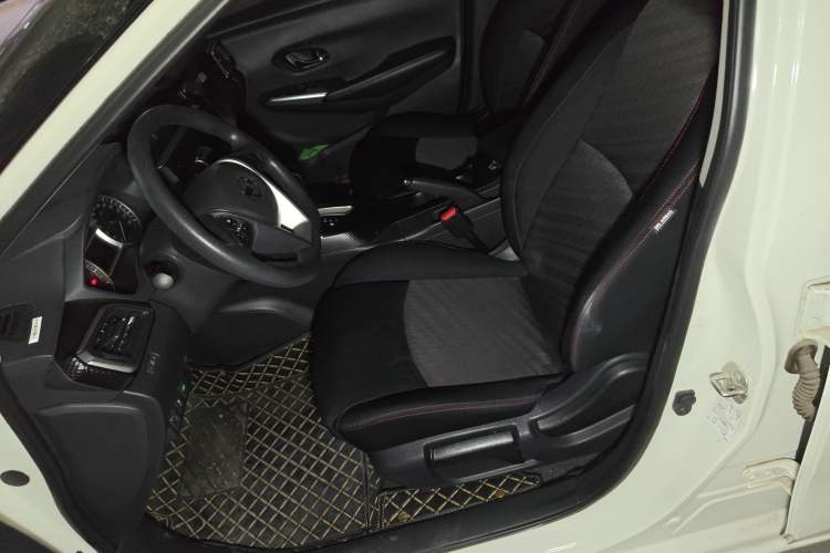 Used Nissan Lannia 2019 1.6L CVT Smart Connect Smart Cool Version China VI Standard
