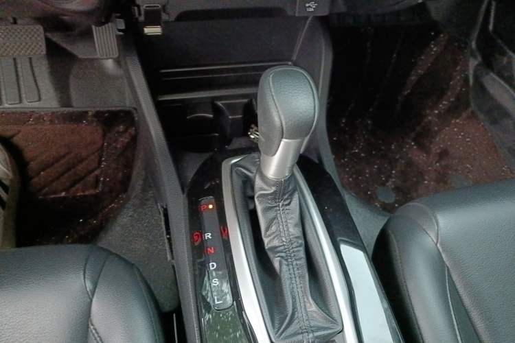Used Honda Crider 2019 180 Turbo CVT Leading Edition China VI Gear Lever