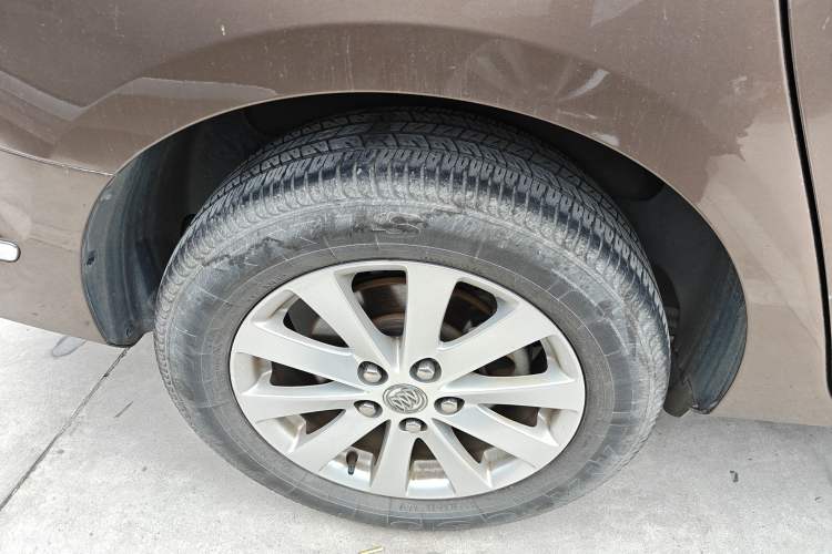 Used Buick GL8 2018 28T Luxury Model China VI Standard