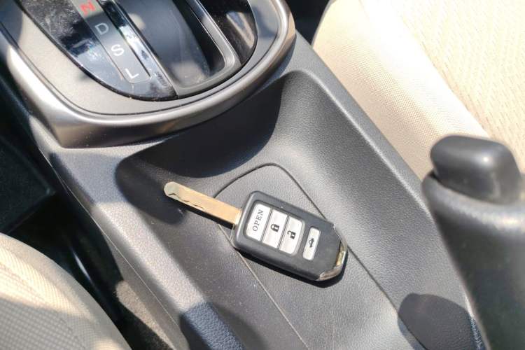 Used Honda Greiz 2016 1.5L CVT Classic Edition