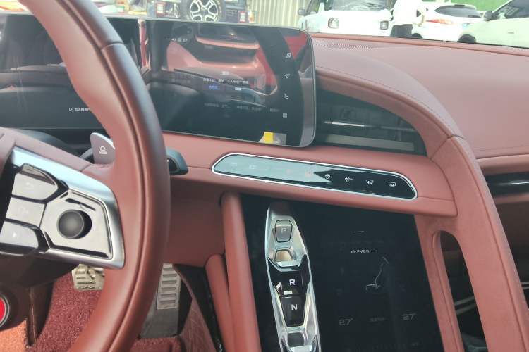 Used MG Cyberster 2024 580 km Ultra-Long Range Version