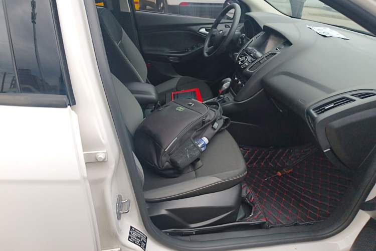 Used Ford Focus 2012 Hatchback 1.6L Automatic Comfort Model
