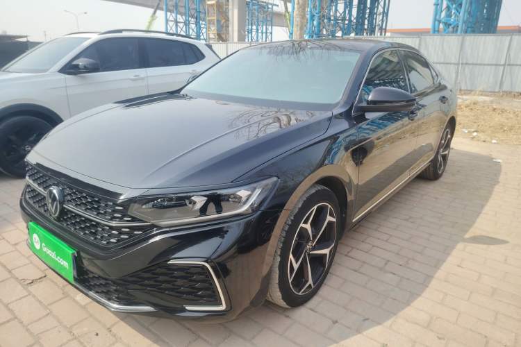 Used Volkswagen Passat 2023 Revised 330TSI Starry Elite Edition