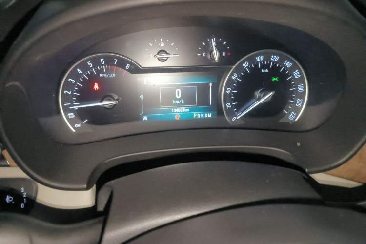 Used Buick GL8 2018 ES 28T Comfort Model China VI Standard