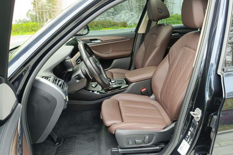 Used BMW X3 2023 Restyled xDrive30i Leading Edition M Night Sky Package
