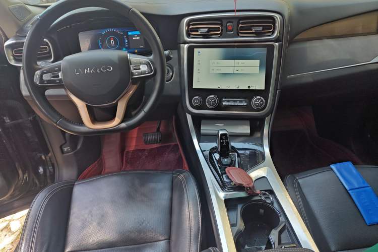 Used Lynk & Co 01 2017 2.0T Two-Wheel Drive Pro Edition
