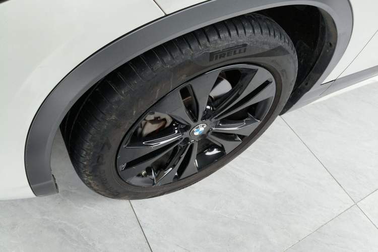 Used BMW X2 2021 sDrive20i M Sport Package Left Front Wheel Hub