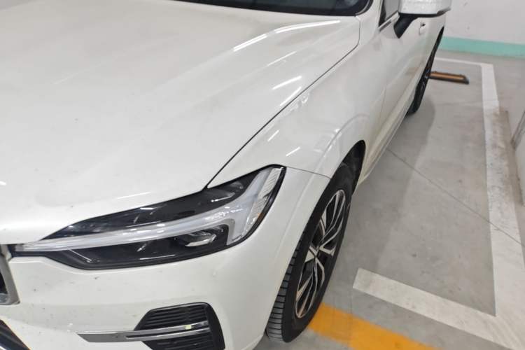 Used Volvo XC60 2024 B5 4x4 Smart Luxury Edition
