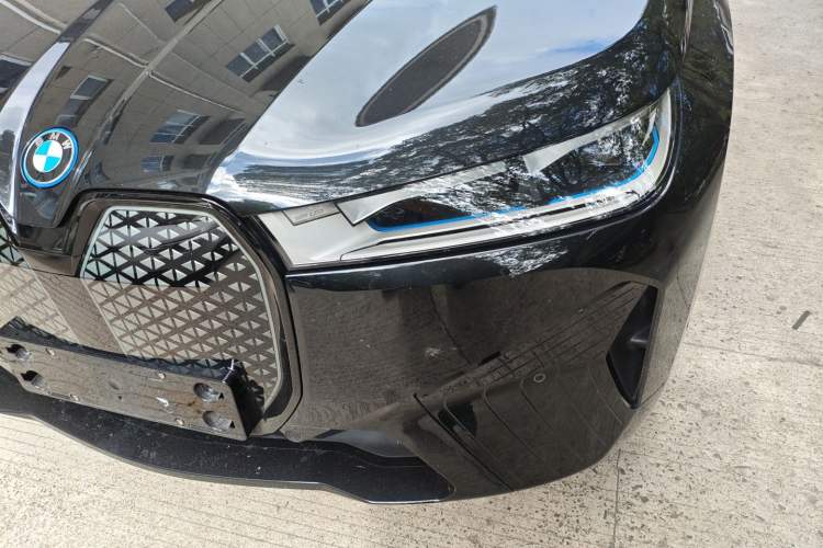 Used BMW iX 2022 xDrive40
