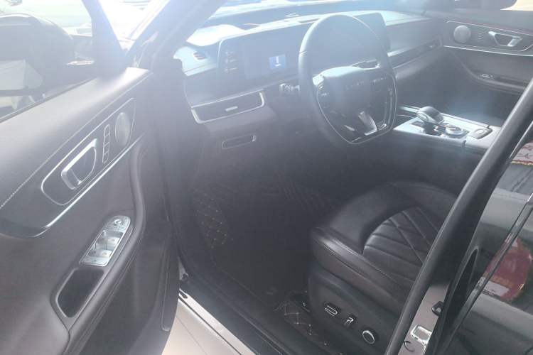 Used Chery Tiggo 8 PRO 2024 Champion Edition 390T Two-Wheel Drive Peak Version 7 Seats
