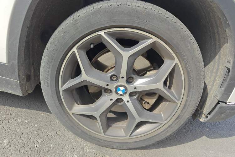 Used BMW X1 2018 sDrive18Li Luxury Model