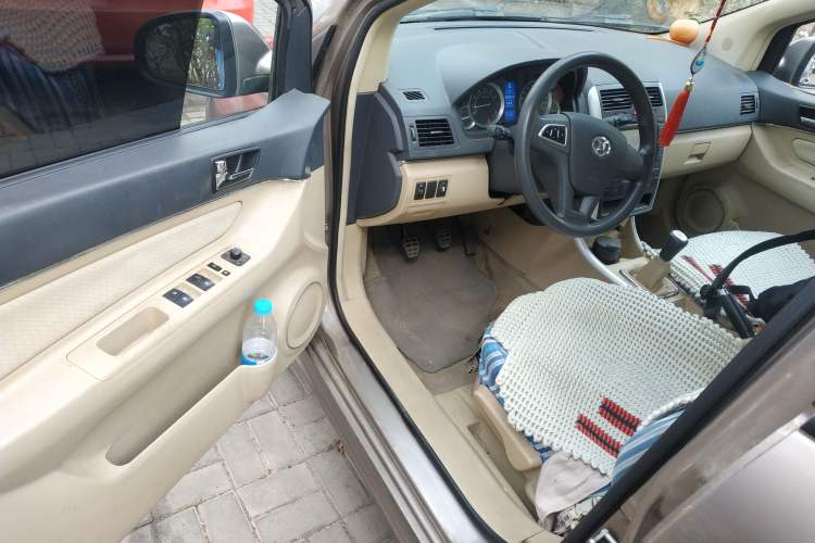 Used BAIC E Series 2012 Hatchback 1.5L Manual Leshang Version
