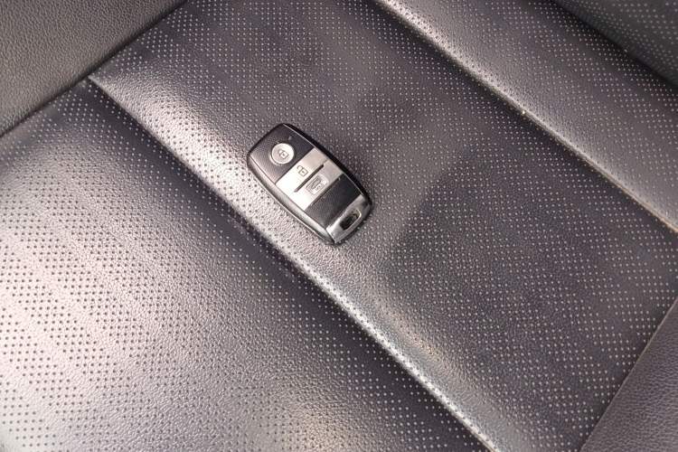 Used Kia K3 2017 1.6L Automatic 15th Anniversary Special Edition GLS Vehicle Key