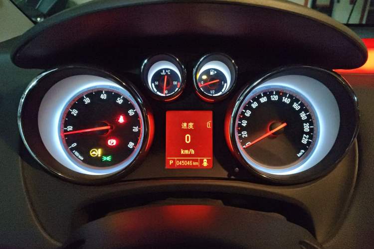 Used Opel Meriva 2013 1.4T Luxury Model