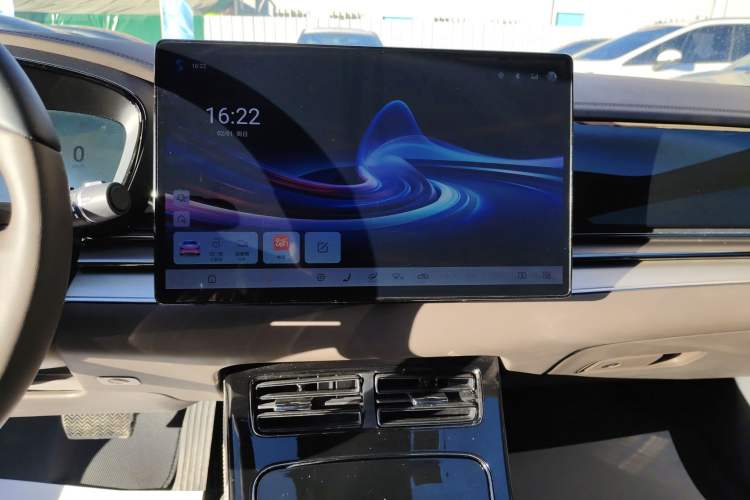 Used BYD Han 2024 EV Glory Edition 605KM Front-Wheel-Drive Premium Model