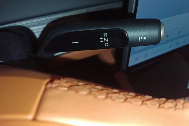 Used ONVO L60 2024 60 kWh All-Wheel Drive