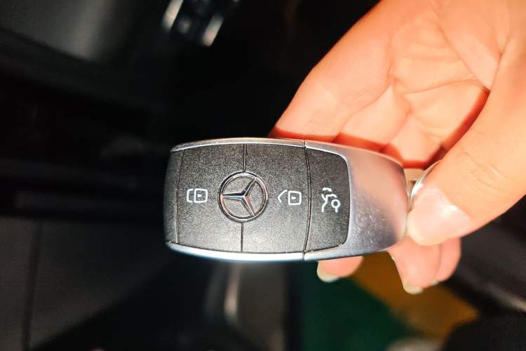 Used Mercedes-Benz GLB 2020 Facelift GLB 200 Fashion Edition
