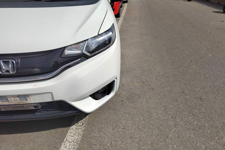 Used Honda Fit 2016 1.5L LX CVT Comfort Model Left Front Headlight