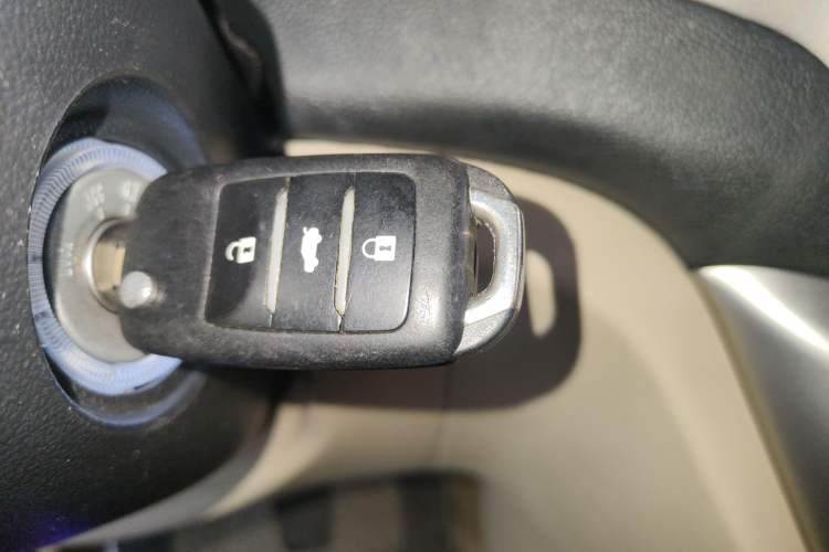 Used CHANGAN Eado 2015 1.6L Manual Luxury Model China V Standard