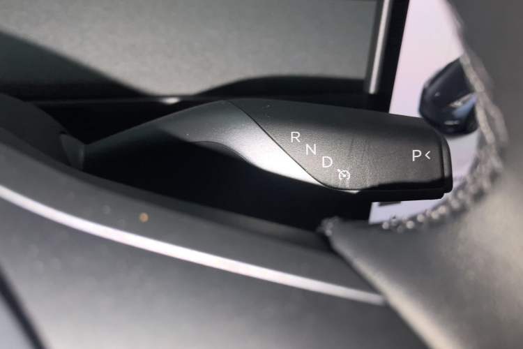 Used Tesla Model Y 2024 Rear-Wheel-Drive Version Gear Lever