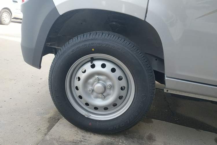 Used Wuling Zhiguang 2023 1.5L Practical Version 5/7 Seats