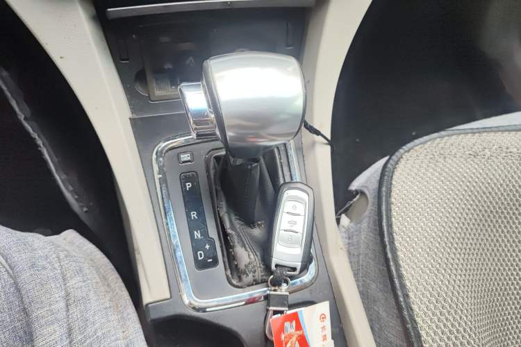 Used Geely Auto Emgrand 2014 Sedan 1.5L CVT Elite Model