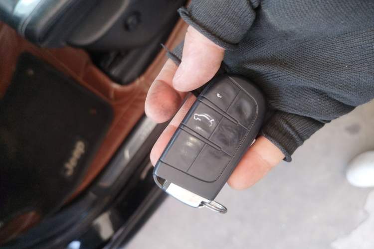 Used Jeep Grand Cherokee 2014 3.0L Comfort Navigation Edition
