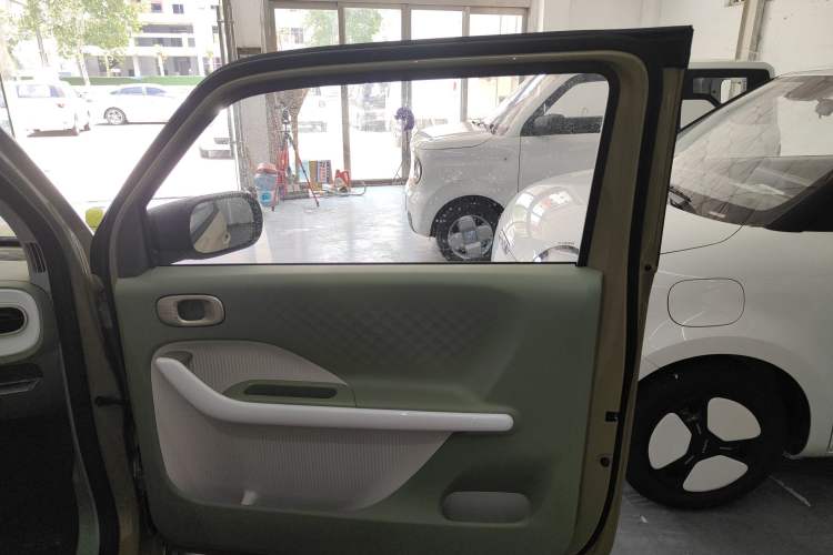 Used Geely Auto Panda 2025 210km Panda Rider
