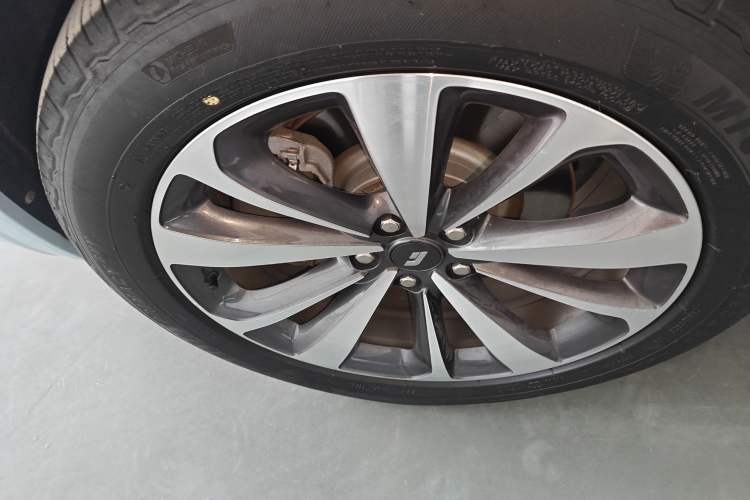 Used Li Auto ONE 2020 Extended-Range 6-Seater Version
