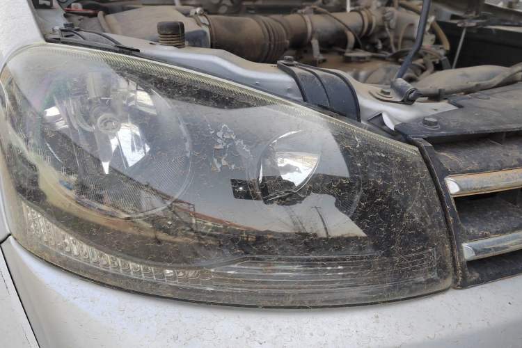 Used Great Wall Wingle 5 2013 2.4L European Version Two-Wheel Drive Elite Edition Big Double Cab – 4G69S4N