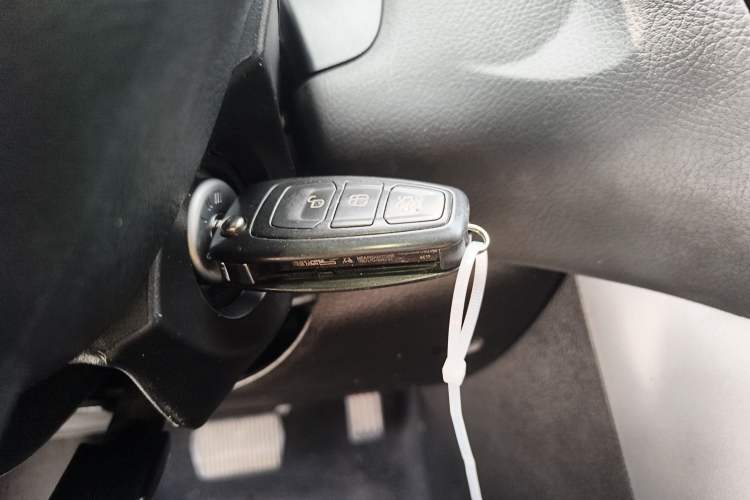 Used Ford Focus 2017 Hatchback 1.6L Automatic Comfort Plus SmartDrive Edition
