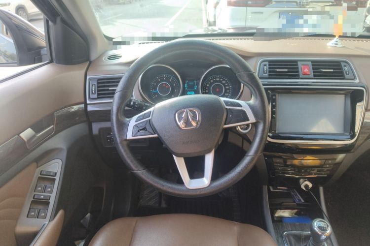 Used BAIC Weiwang S50 2016 1.5T Manual Lede Flagship Edition
