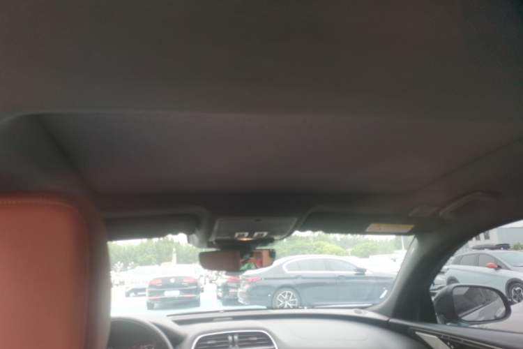 Used Jaguar XEL 2024 2.0T 250 PS R-DYNAMIC S Ebony Black Sport Edition
