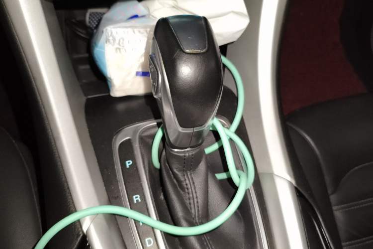 Used Ford Mondeo 2013 1.5L GTDi180 Fashion Edition Gear Lever