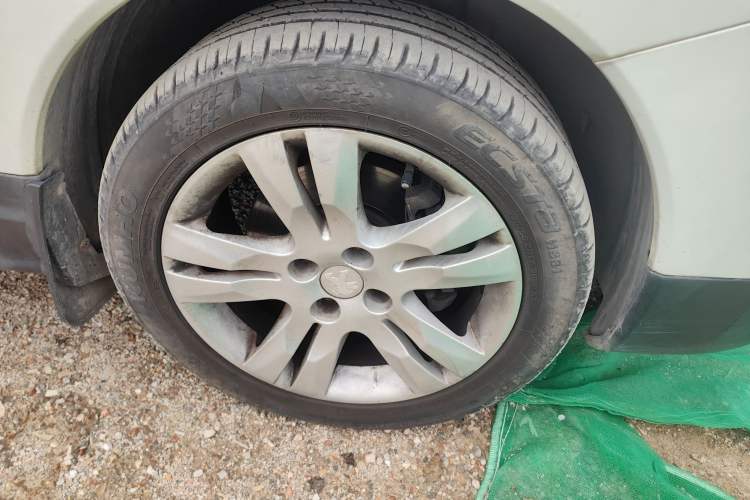 Used Peugeot 3008 2015 1.6THP Automatic Trend Edition