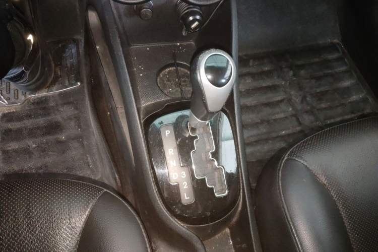 Used Kia K2 2012 Sedan 1.6L Automatic Transmission Premium Commemorative Edition
