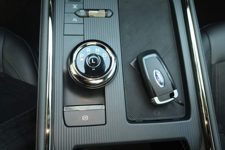 Used Ford EVOS 2022 EcoBoost 245 Style Edition
