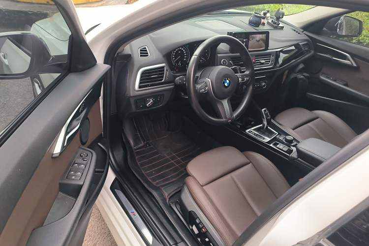Used BMW 1 Series 2020 125i Leading Model M Sport Package
