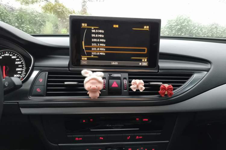 Used Audi A7 2018 40 TFSI Ambition Edition Audio And AC Panel