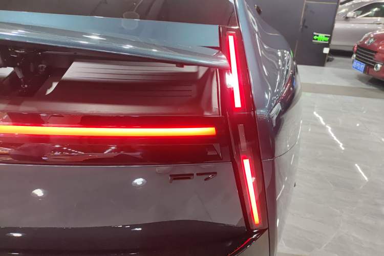 Used XPeng P7 2025 Model—702 Long Range Ultra