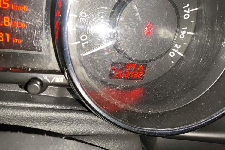 Used Peugeot 3008 2011 1.6T Luxury Model
