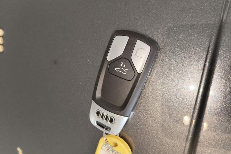 Used Audi A4L 2024 40 TFSI quattro RS Performance Package Interior 1