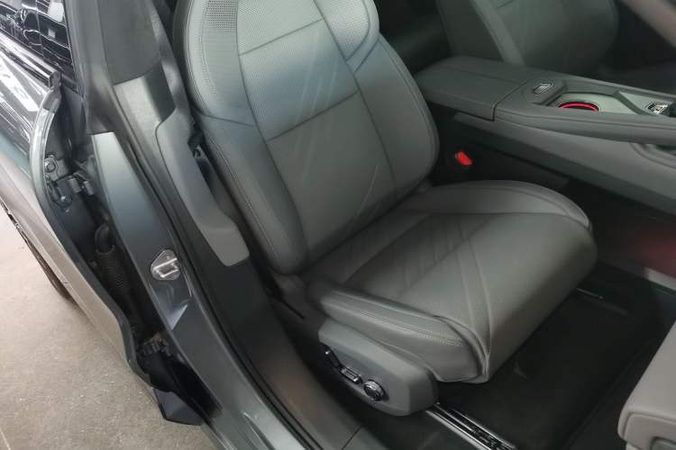 Used Zeekr 001 2025 YOU Edition 100 kWh All-Wheel Drive