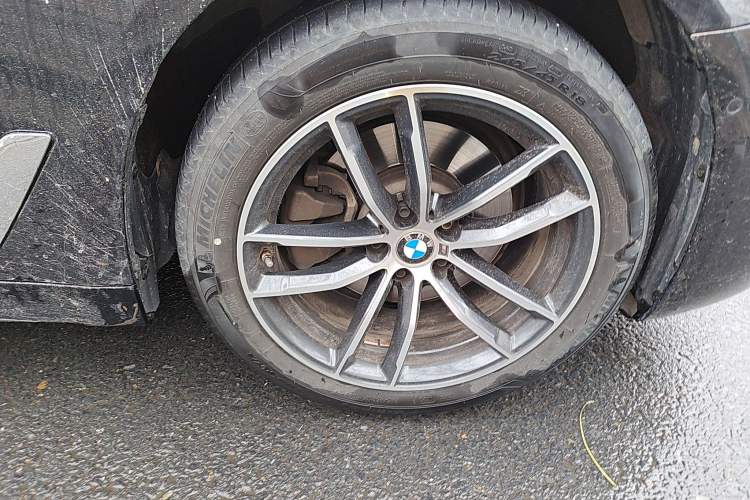 Used BMW 5 Series 2022 Restyled 525Li M Sport Package
