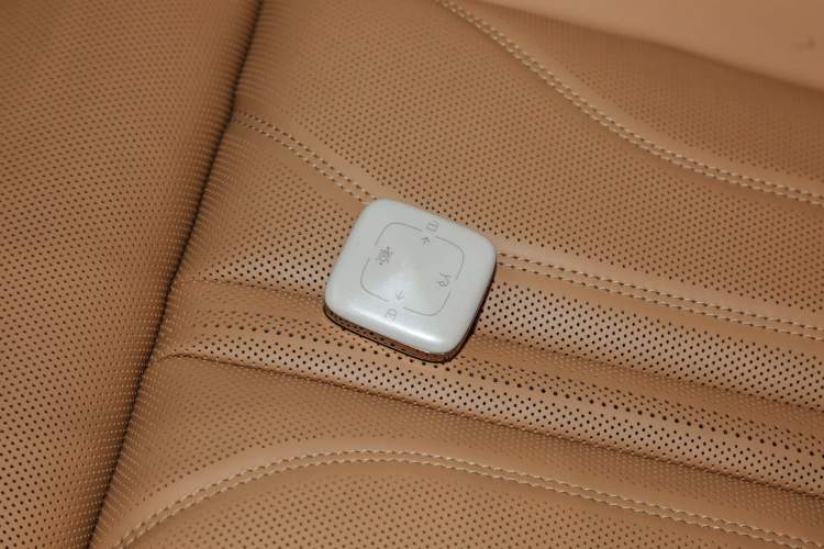 Used Zeekr 001 2026 95° All-Wheel-Drive Max Edition
