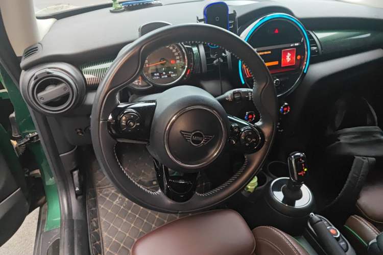 Used MINI 2019 1.5T COOPER 60th Anniversary Edition