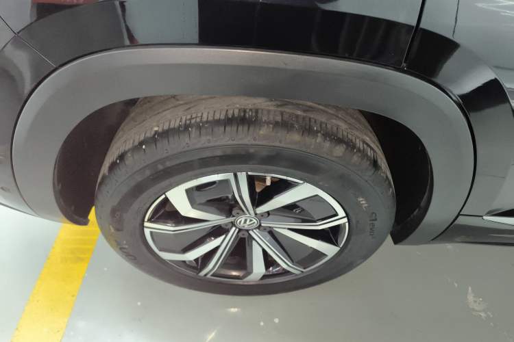 Used Volkswagen Teramont X 2020 380TSI Four-Wheel Drive Luxury Edition Right Rear Wheel Hub
