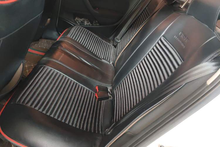 Used Volkswagen Polo 2016 1.4L Manual Fashion Model Left Rear Seat