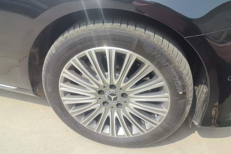 Used Mercedes-Benz E-Class 2020 Facelift E 300 L Stylish Edition
